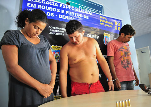 Equipe da Derfv prende quadrilha envolvida em receptação de veículos