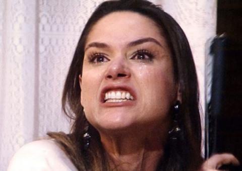 Leila dá piti ao descobrir que livro de Thales se chama Nicole