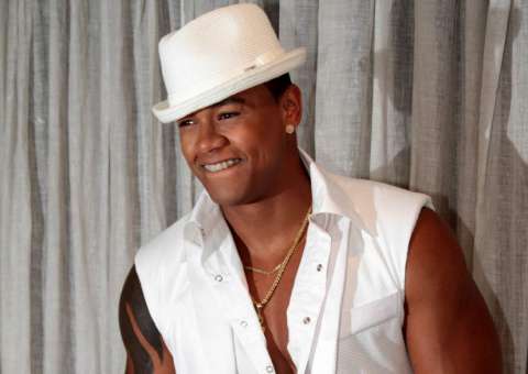 Leo Santana revela: "Já fui discriminado por rebolar"