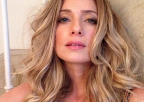  Letícia Spiller faz plástica no rosto, diz colunista