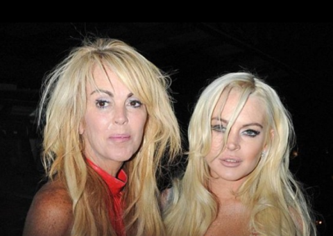 Mãe de Lindsay Lohan dirige bêbada e em alta velocidade