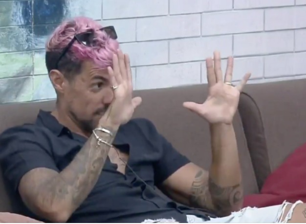 Lipe revela cachê que cada ex-peão recebeu para voltar em 'A Fazenda'