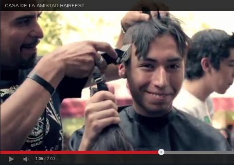 Festival de metal aceita cabelo como ingresso para ajudar crianças com câncer