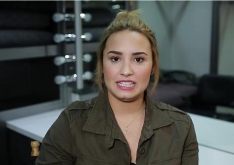 Veja os bastidores do novo clipe de Demi Lovato