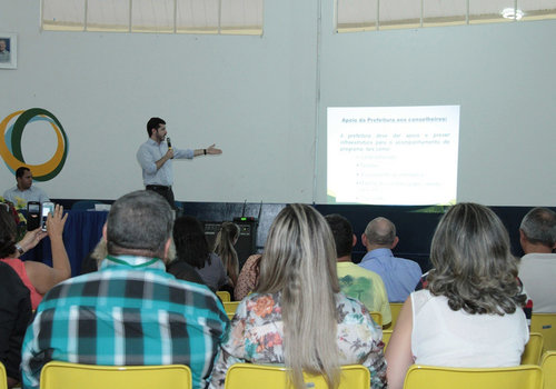 Manaus sedia encontro sobre a alimentação escolar