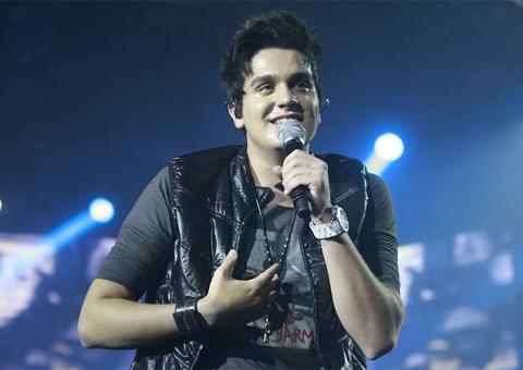 Ouça duas novas músicas de Luan Santana