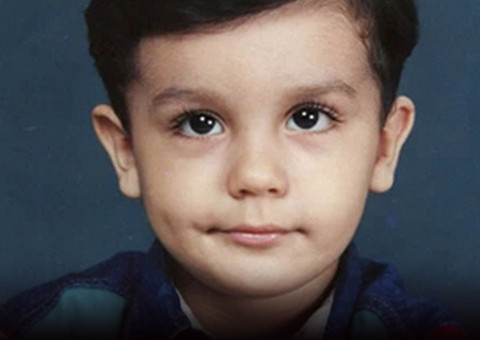 Cantor sertanejo abre o baú e revela fotos inéditas da infância