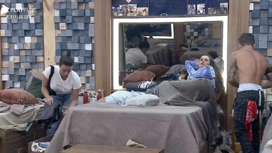 A Fazenda: Luiza Ambiel faz fofoca e 'entrega' Mariano para Biel