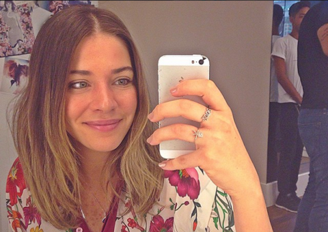 Luma Costa muda visual para a volta de "Pé Na Cova"