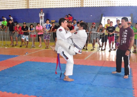 Atletas da Zona Oeste de Manaus brilharam no 8º Open Compensa de Jiu-Jítsu