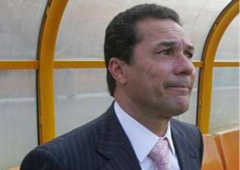 Fluminense joga para manter Luxemburgo como técnico