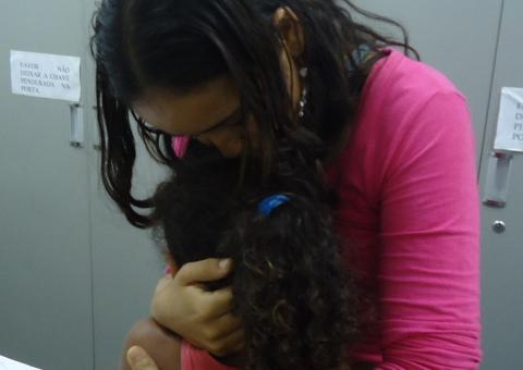  Polícia recupera criança raptada. Adolescente é presa