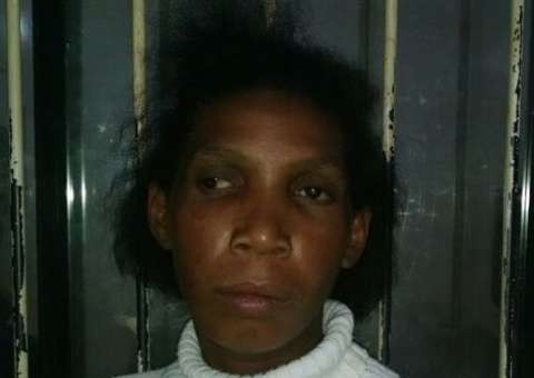 Mãe troca as filhas por bebida alcoólica  