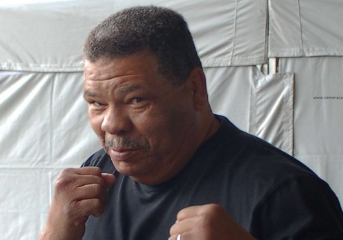 Ex-boxeador, Maguila descobre tumor no pulmão esquerdo