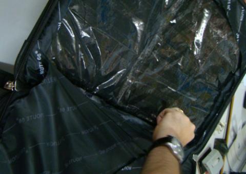 Polícia apreende 30 quilos de maconha no Aeroporto Eduardo Gomes