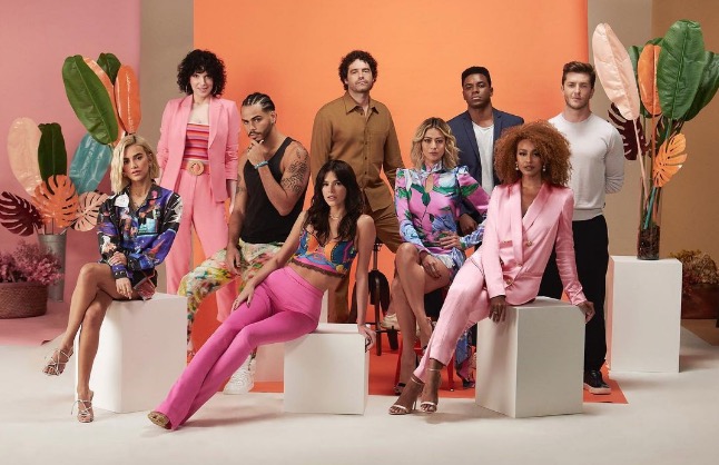 Ao lado de Manu Gavassi, Bruna Marquezine estreia Maldivas na Netflix