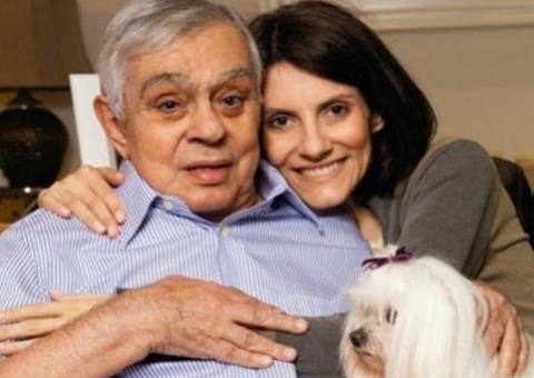 Novo casamento da viúva de Chico Anysio não foi aprovado por ex-enteados "quero que se explodam"