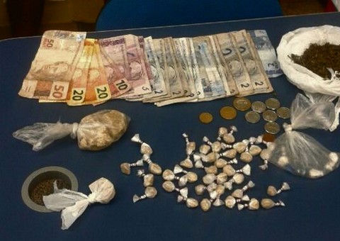 Mulher envolvida com o tráfico de drogas é presa em Manacapuru 