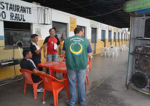 Prefeitura combate poluição sonora em feiras e mercados públicos