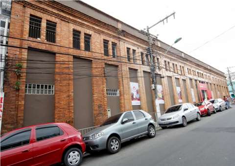 Prefeitura inicia obras nas galerias de compras definitivas