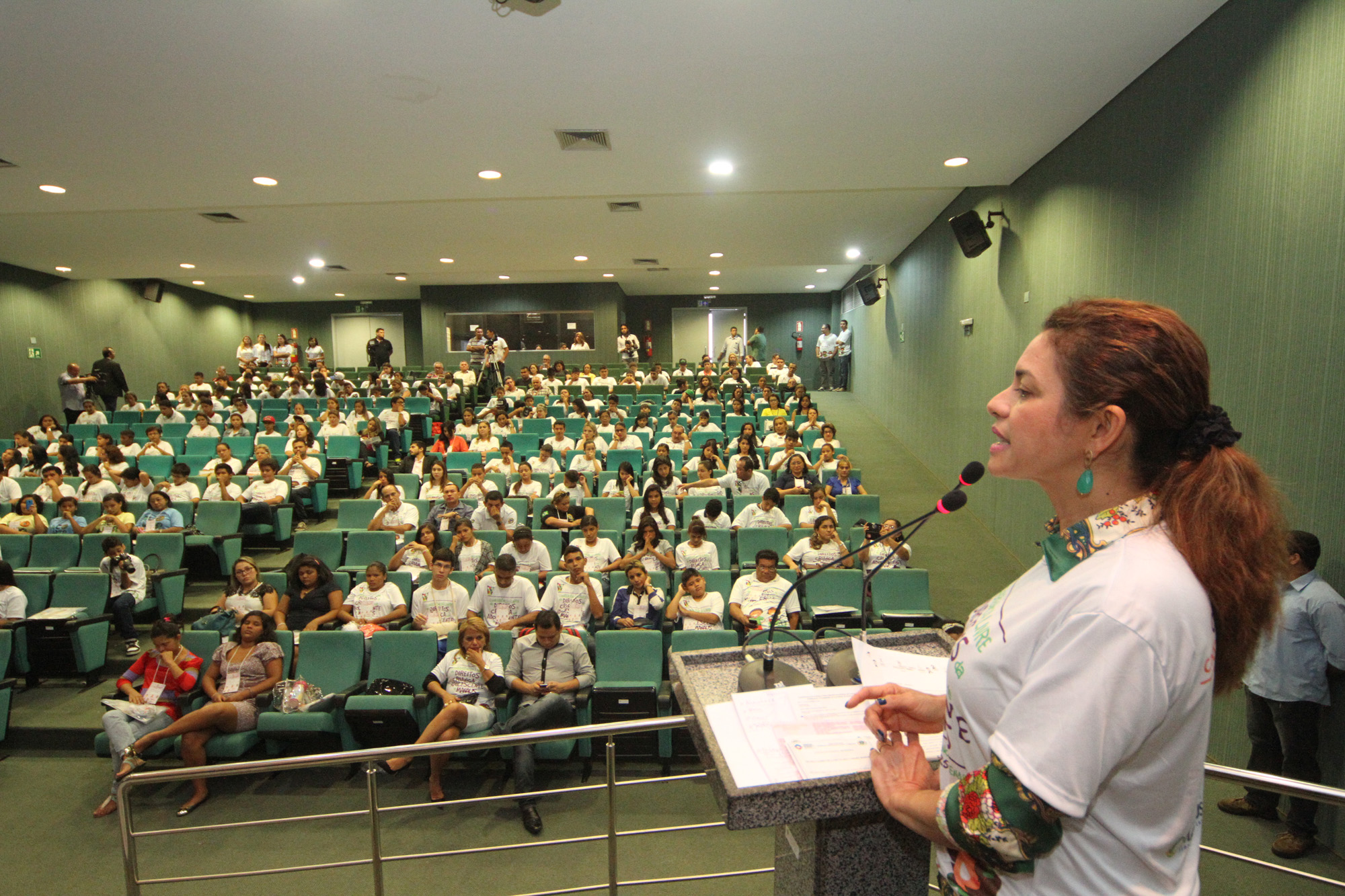 Conferência discute os Direitos da Criança e do Adolescente