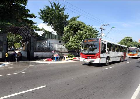 Prefeitura vai colocar linhas extras para circular no Dia de Finados