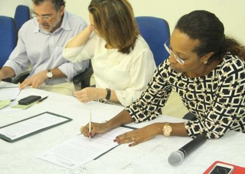 Prefeitura e Ufam firmam protocolo para preservar área