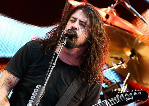 Foo Fighters agita público brasileiro em São Paulo
