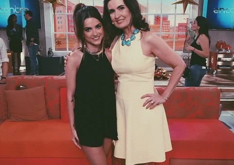 Ex de Chay Suede, Manu Gavassi diz que só seria amiga do ex depois de uma boa vingança