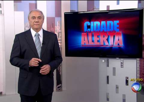 Marcelo Rezende recebe pedidos de casamento