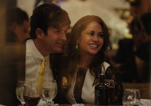Ex-BBB Maria Melilo é flagrada jantando com Dr. Rey