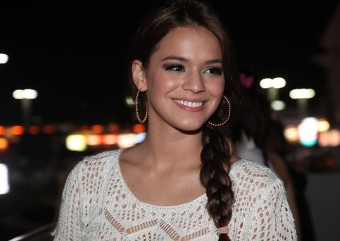 Em alta, Bruna Marquezine pode se tornar apresentadora na Globo