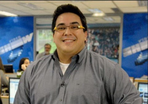 Acima do peso, André Marques anuncia que deixará "Vídeo Show" 