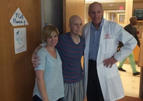 Resultados positivos de paciente com câncer tratado com HIV