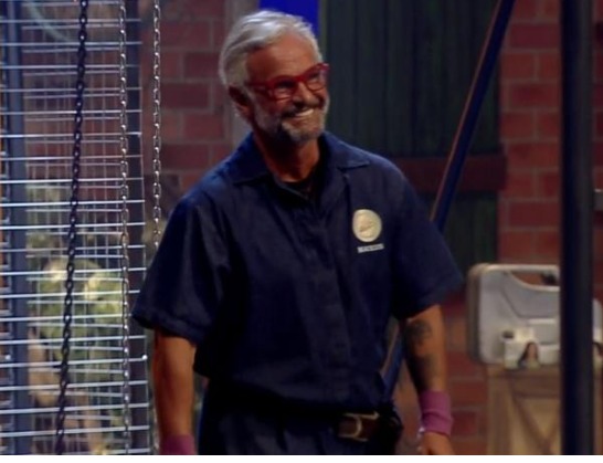 A Fazenda: Mateus Carrieri vence prova e é o novo fazendeiro; vídeo