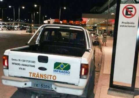 Mau exemplo vem de cima no descumprimento das normas do trânsito