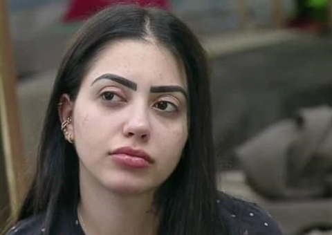 A Fazenda: Mirella desmaia após formação de roça; veja vídeo