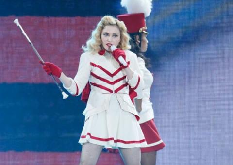 Madonna pede libertação de ativistas do Greenpeace