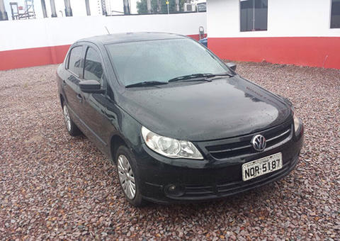 Ladrões arrombam loja e roubam cinco veículos no Parque Dez