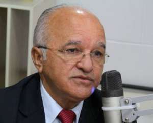  Melo no comando do Estado  vira forte candidato à reeleição