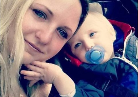 Alérgico, menino de 1 ano não pode ser abraçado pelos pais