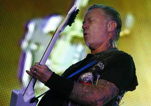 Sem extravagâncias, Metallica faz um dos melhores shows