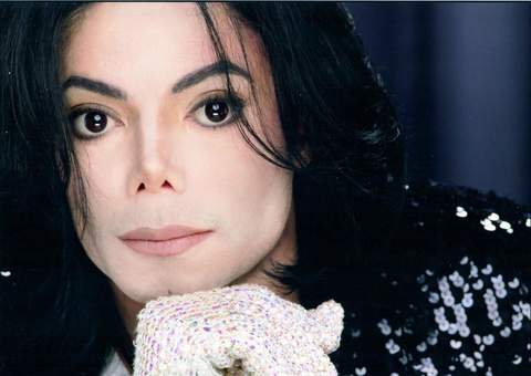 Michael Jackson pode ter sido clonado antes de morrer