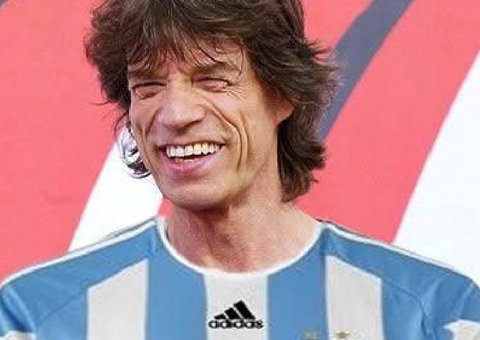 'Pânico' atira camisetas da Argentina em Mick Jagger