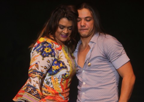 Wesley Safadão reúne famosos em show no Rio