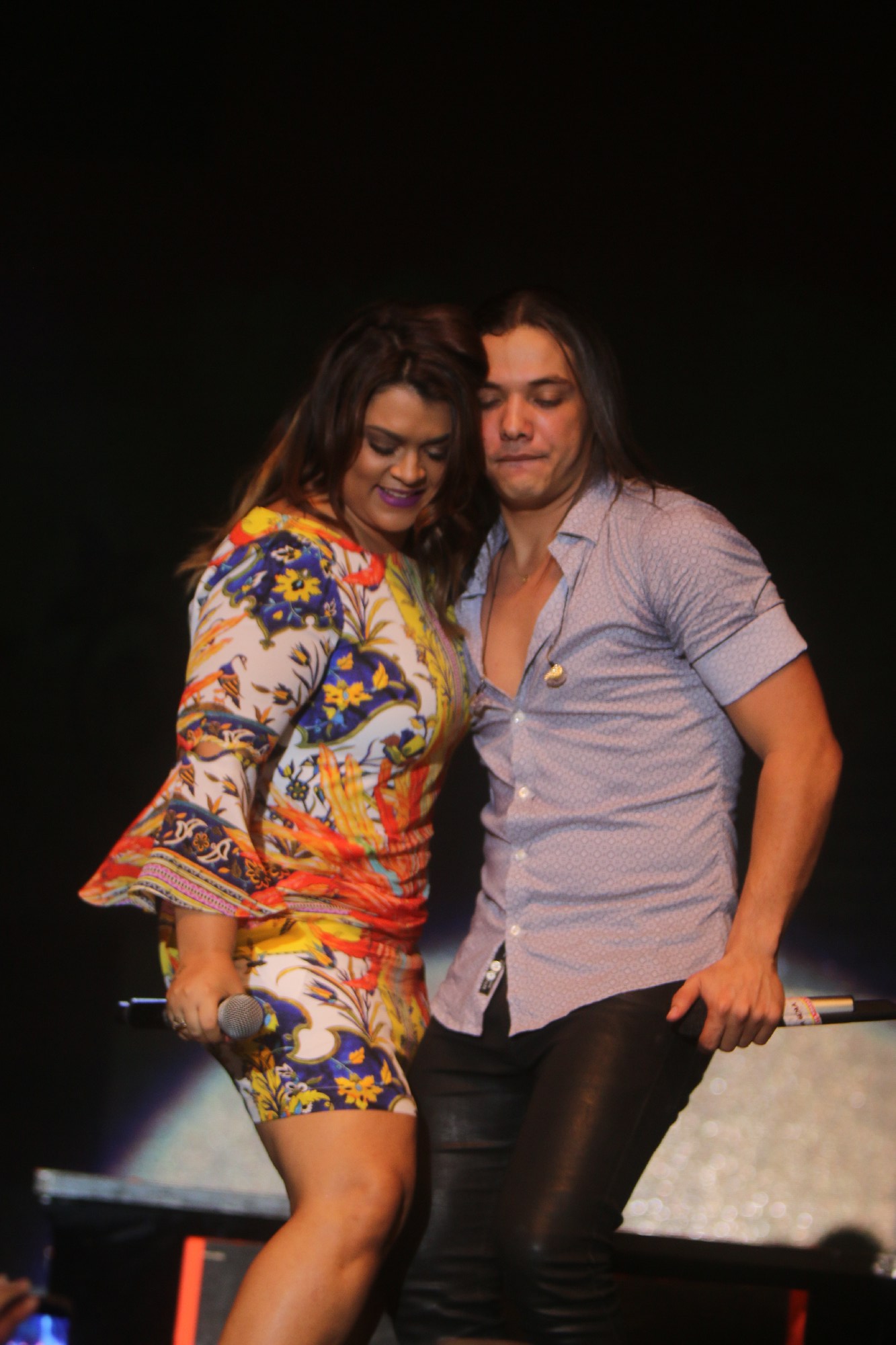 Wesley Safadão reúne famosos em show no Rio