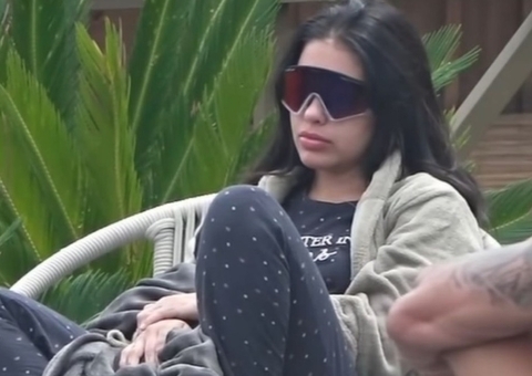 Vídeo mostra Mirella combinando de desestabilizar Raissa antes de barraco