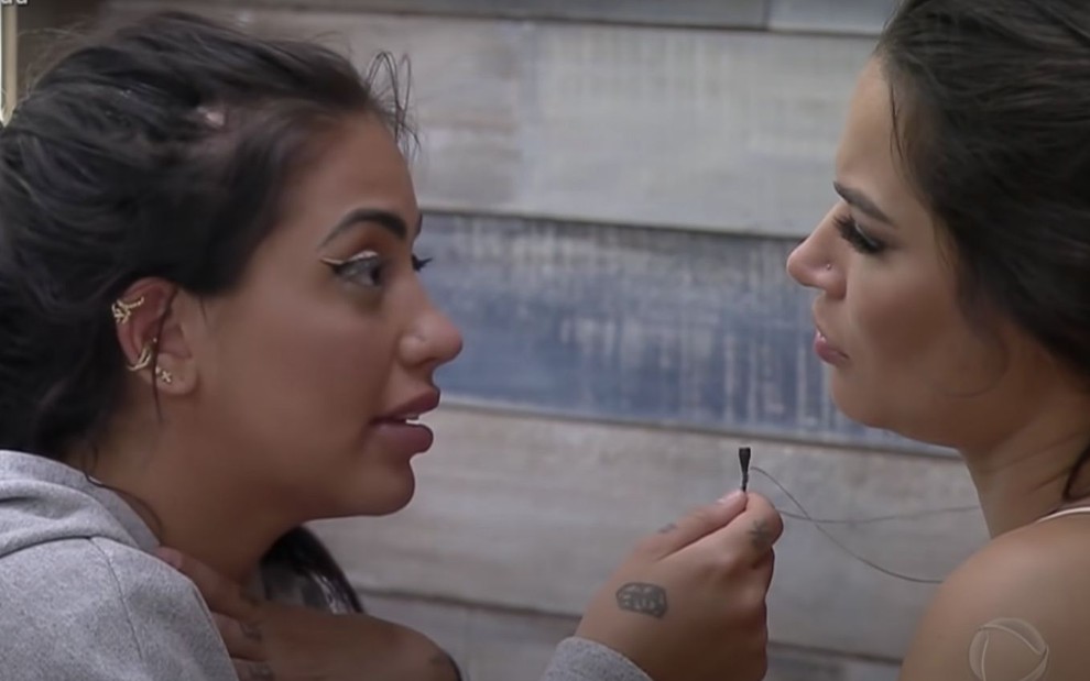 Mirella pede perdão a Raissa: 'do fundo do meu coração'