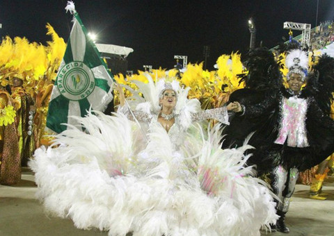Mocidade Independente de Aparecida comemora 35 anos