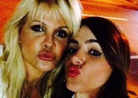  "Foi o melhor sexo da minha vida", diz Monique Evans sobre namorar mulher